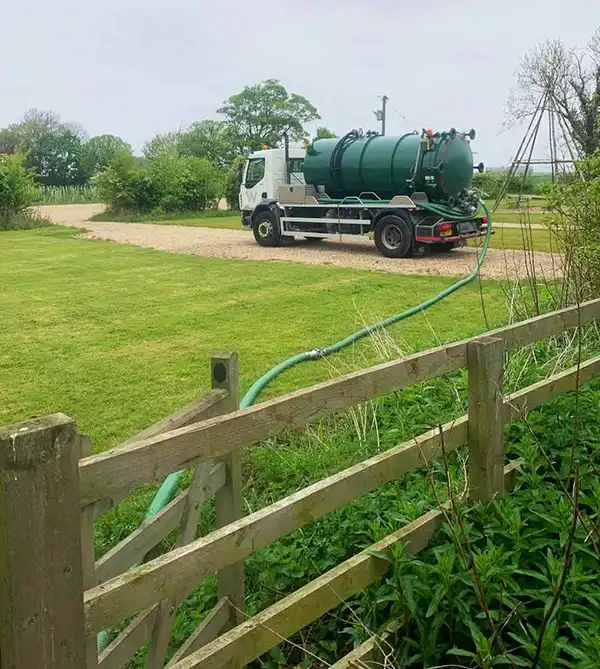 Septic tank emptying